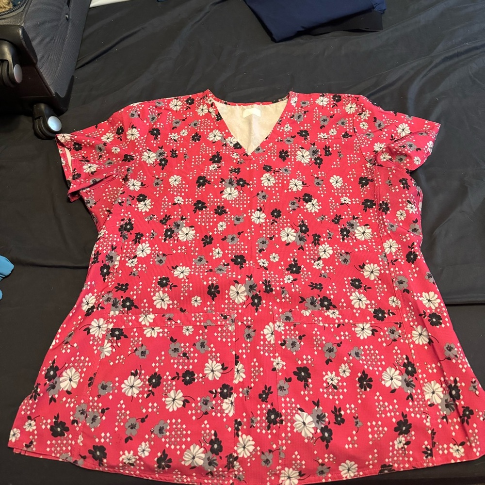 Med Couture Scrub Top